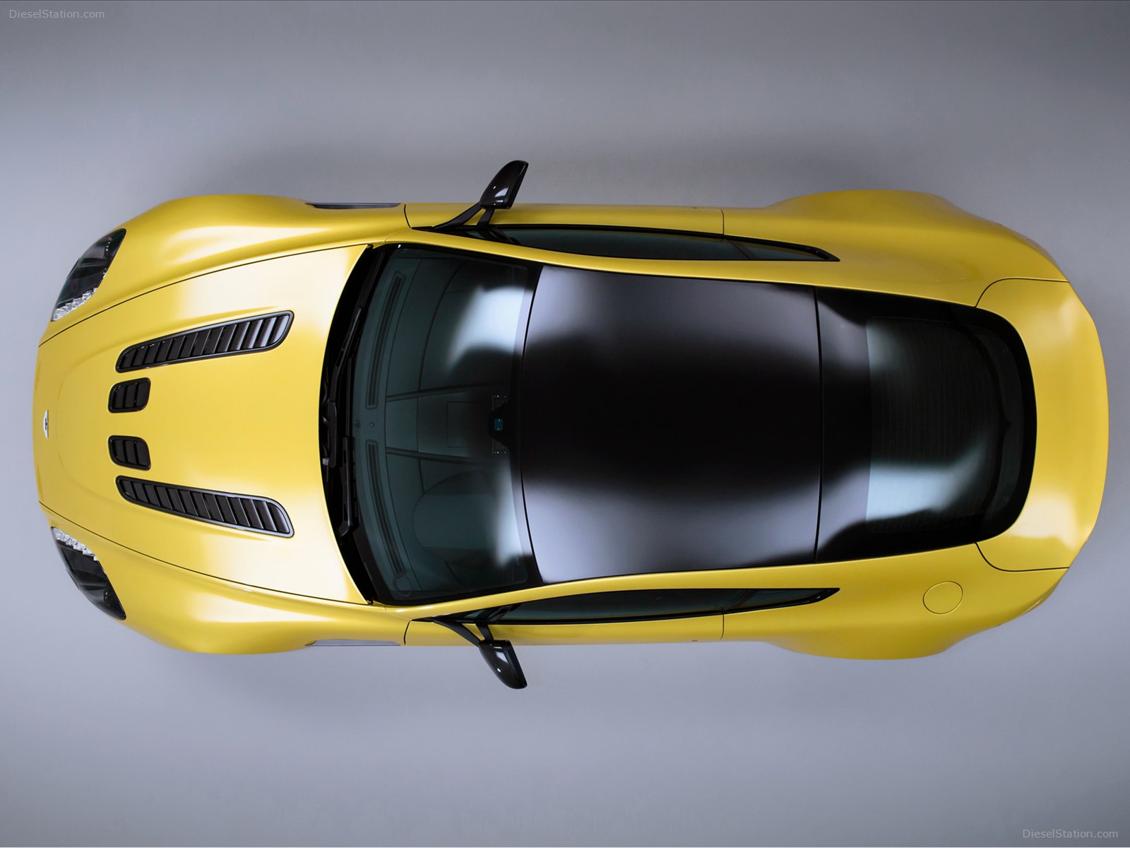 Aston Martin V12 Vantage S 2014